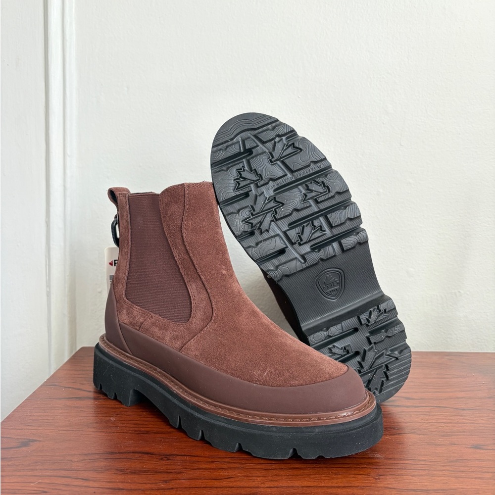Pajar waterproof Chelsea boots